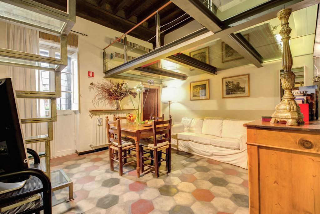 Apartment Campofiori Rom